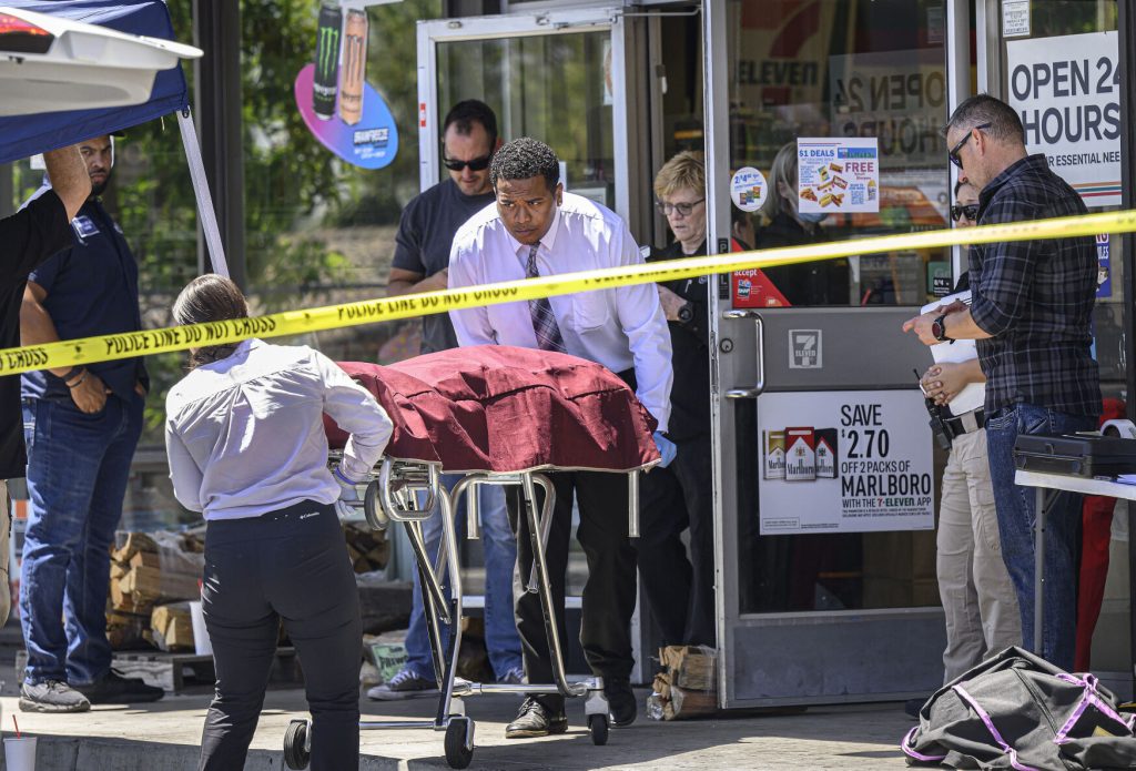 Cops: Two dead, three wounded at four California 7-Eleven stores