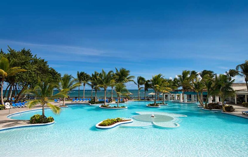 Coconut Bay Beach Resort marks return of Canada’s fall flights with agent incentives – Travelweek